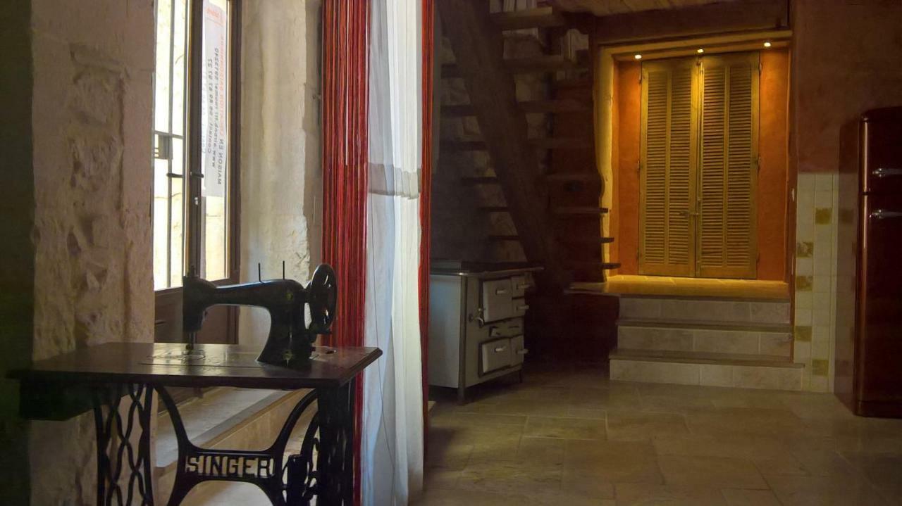 Le Lapin Blanc Apartment Saint-Rémy-de-Provence Екстериор снимка